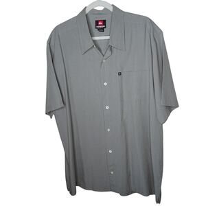*SOLD*  Quiksilver Gray/White Checked Casual Button-Down Shirt - XL (NWT $44)